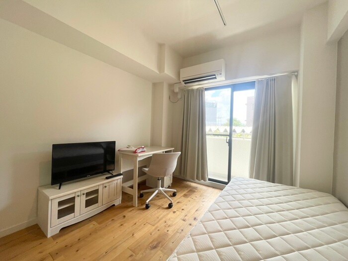 物件内観写真8　(居室)