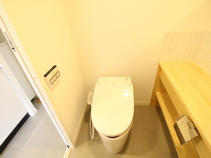 物件内観写真11　(トイレ)