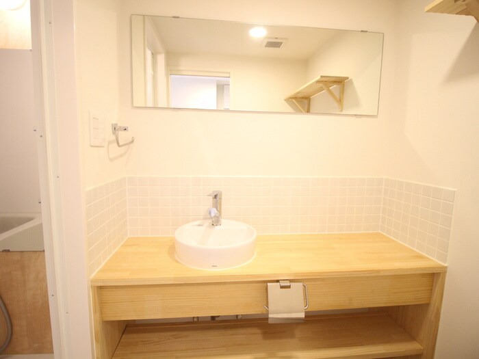 物件内観写真12　(洗面)