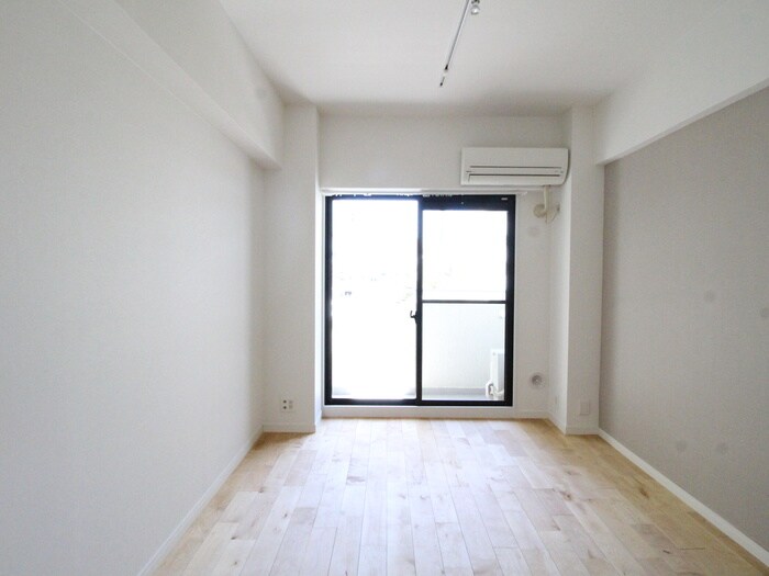 物件内観写真16　(居室)