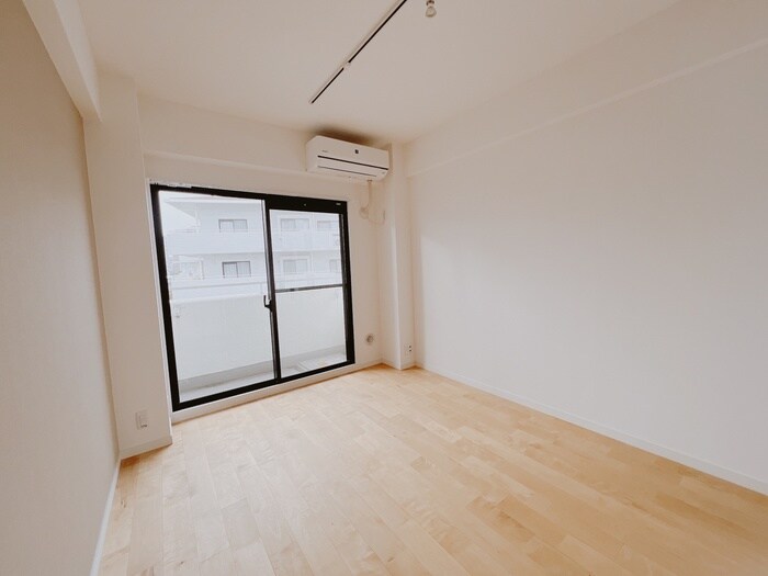 物件内観写真17　(居室)