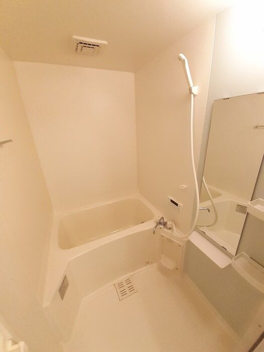 物件内観写真12　(バス／シャワールーム等)
