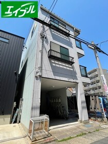 シャトー日光の外観写真