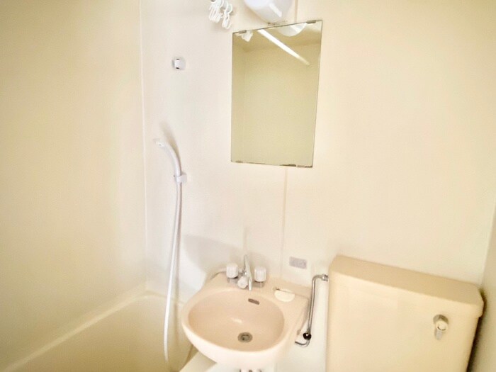 物件内観写真10　(洗面)