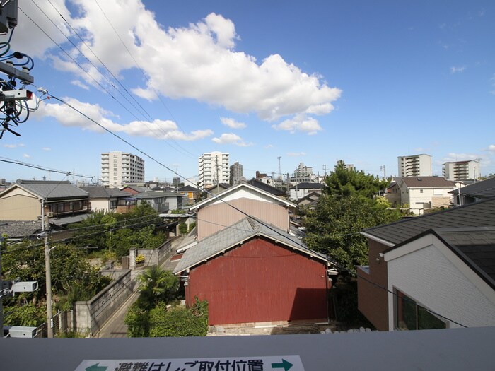 物件内観写真22　(室内からの展望)