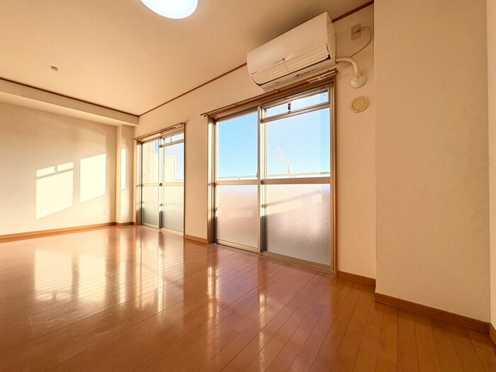 物件内観写真7　(居室)