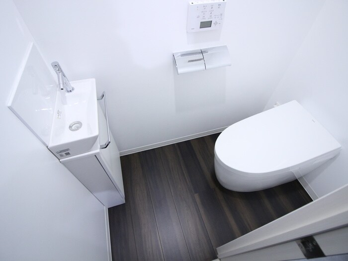 物件内観写真13　(トイレ)