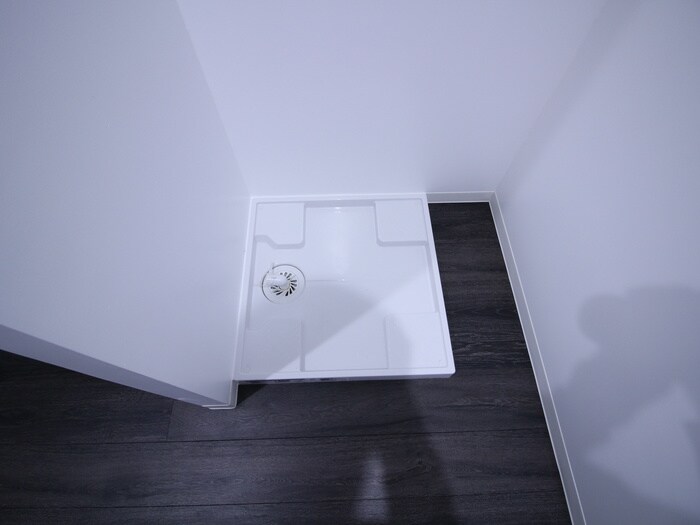 物件内観写真14　(洗濯機置場)