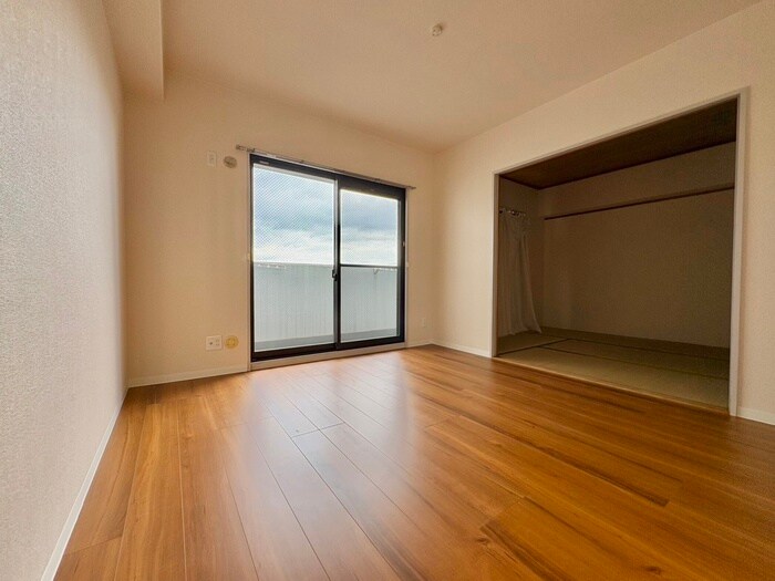 物件内観写真7　(居室)