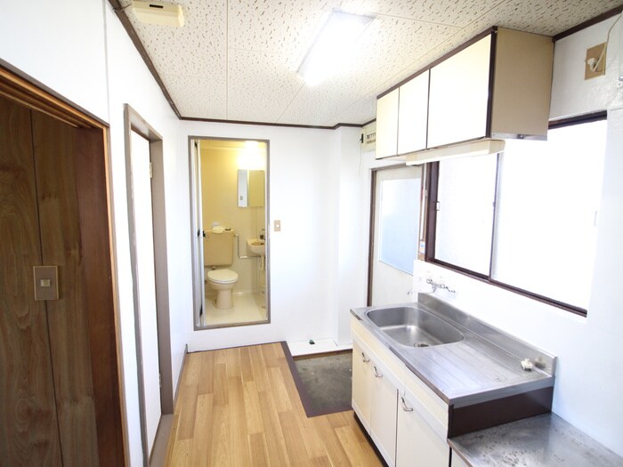 物件内観写真10　(居室)