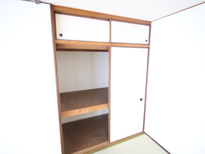 物件内観写真21　(収納)