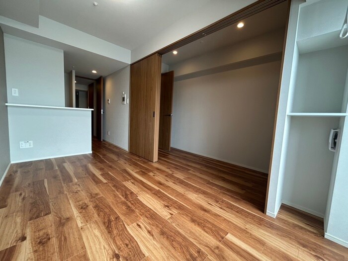 物件内観写真2　(居室)