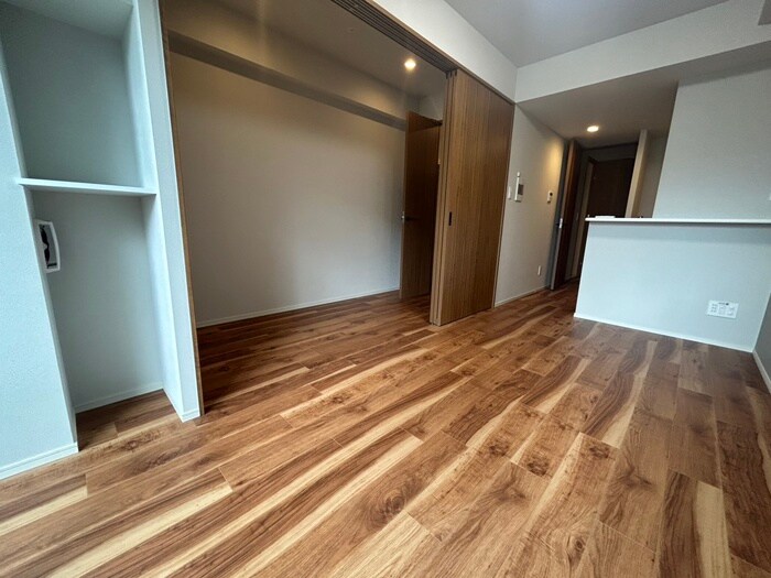 物件内観写真2　(居室)