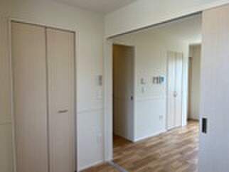 物件内観写真16　(居室)