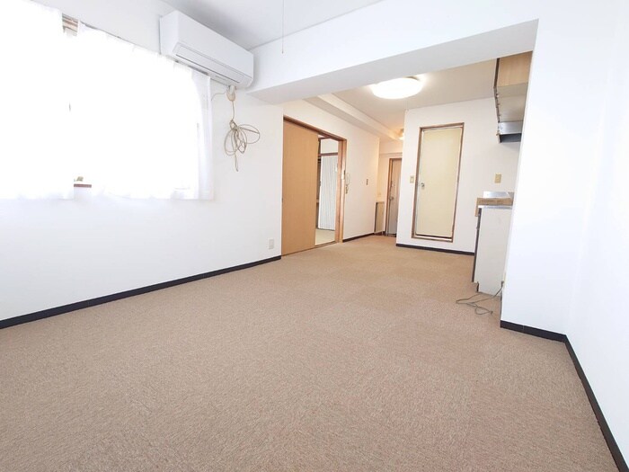 物件内観写真7　(居室)