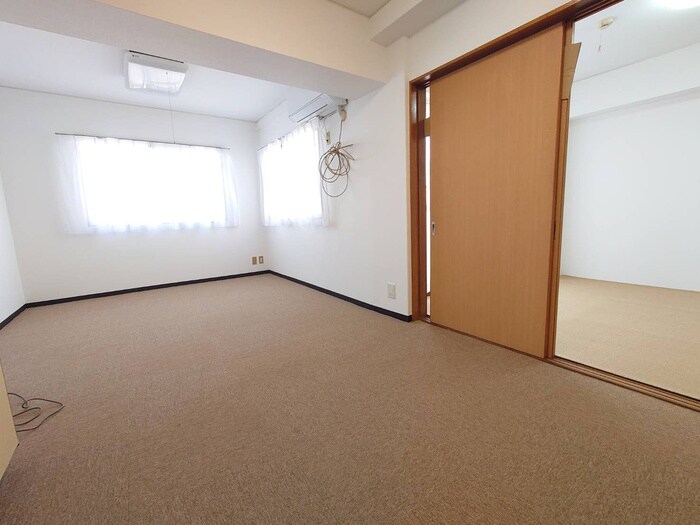 物件内観写真17　(居室)