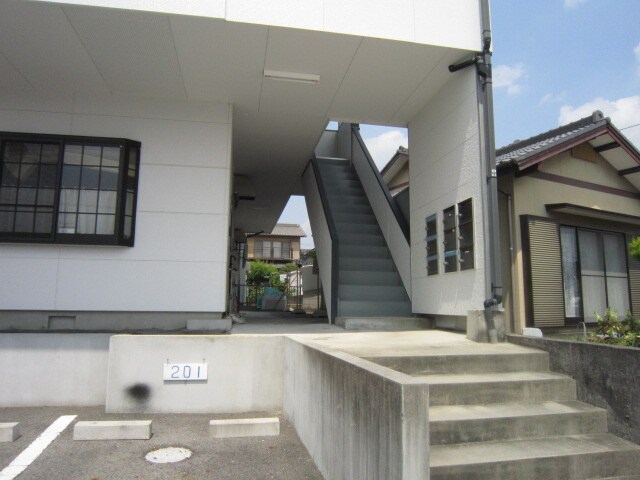 物件外観写真3　(外観写真)