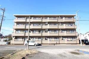 ファミール外観写真