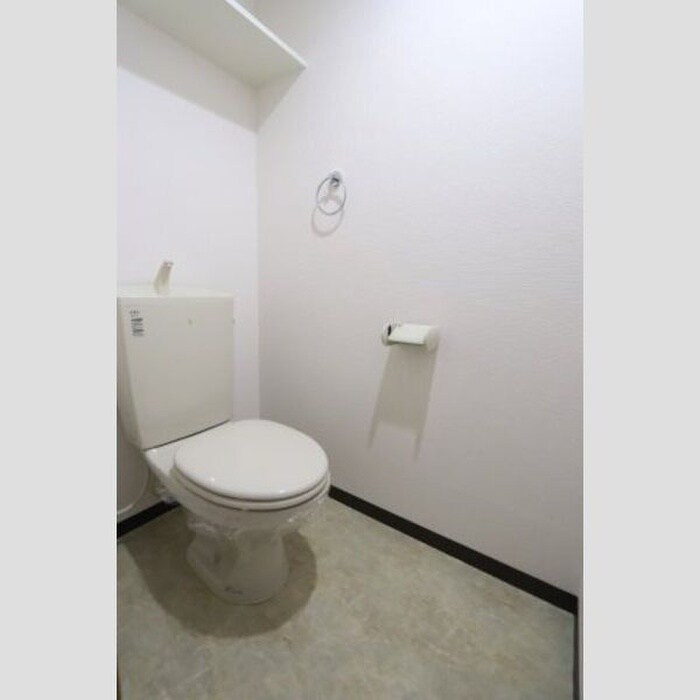 物件内観写真12　(トイレ)