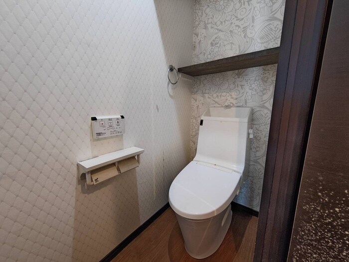 物件内観写真12　(トイレ)