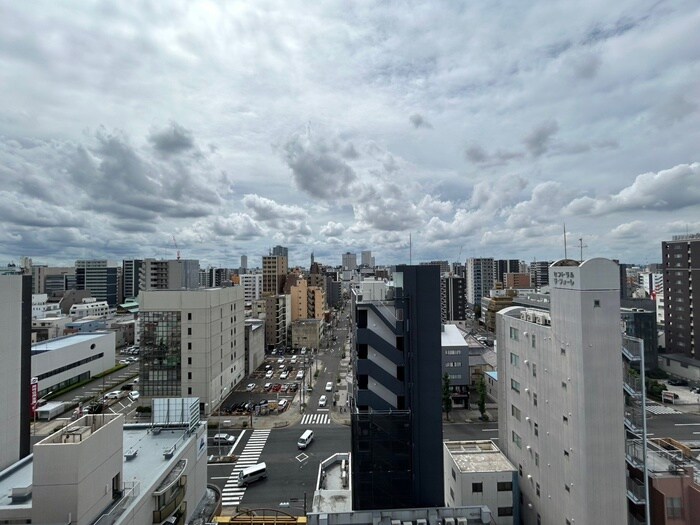 物件内観写真22　(室内からの展望)