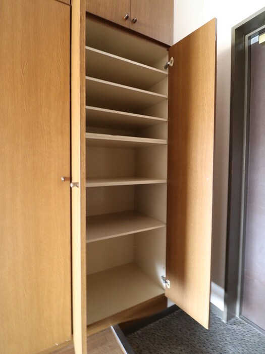 物件内観写真8　(靴箱)