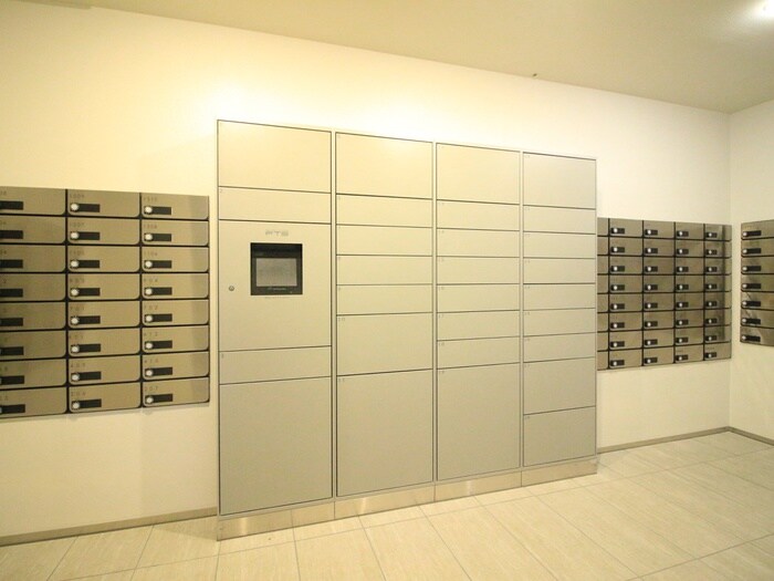 物件外観写真6　(建物設備)