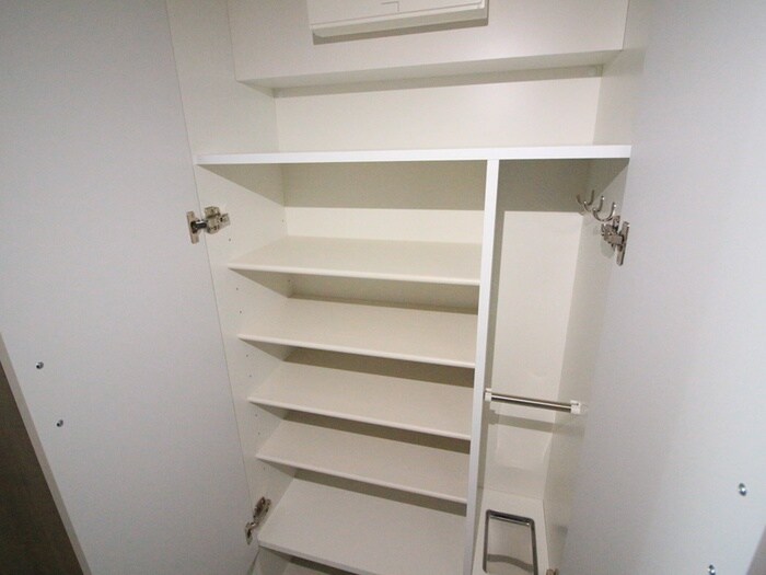 物件内観写真21　(靴箱)