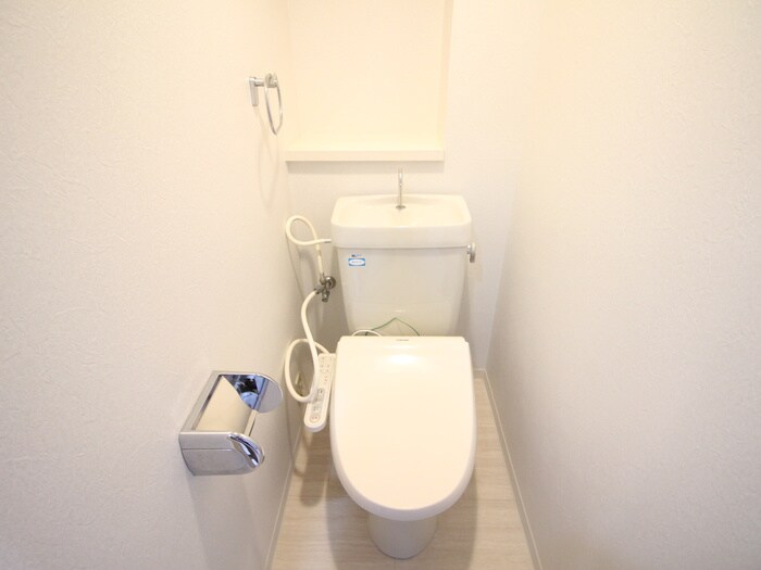 物件内観写真15　(トイレ)