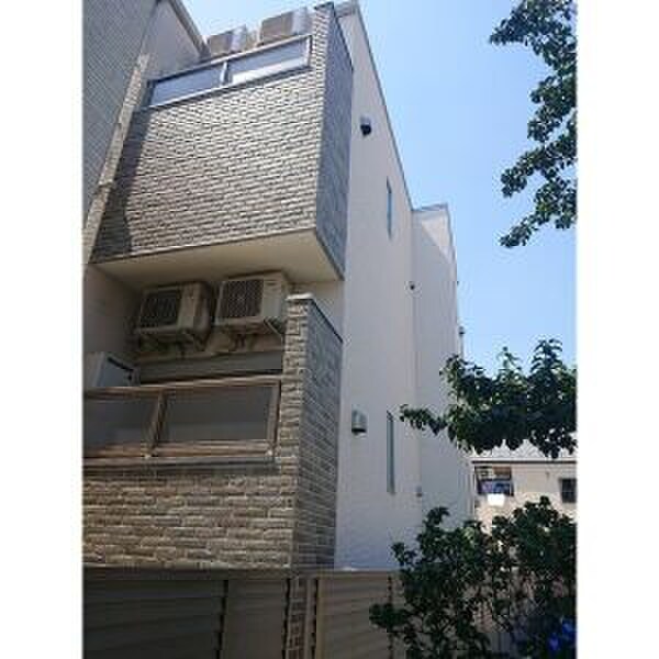 物件外観写真1　(外観写真)