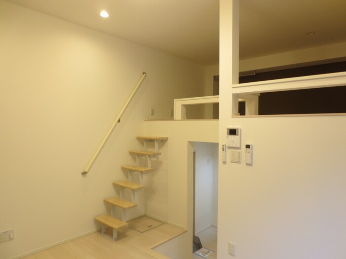 物件内観写真9　(居室)