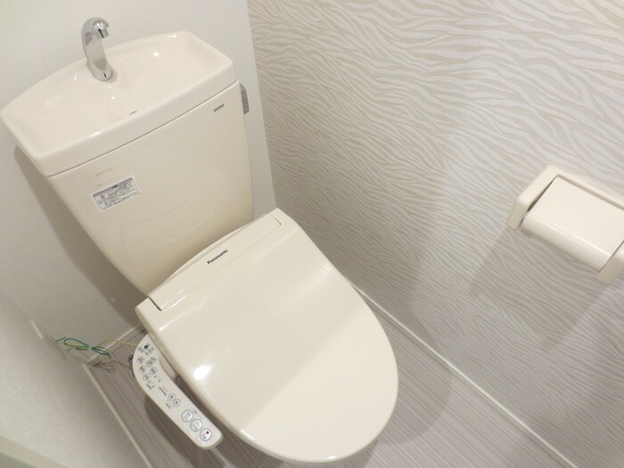 物件内観写真15　(トイレ)