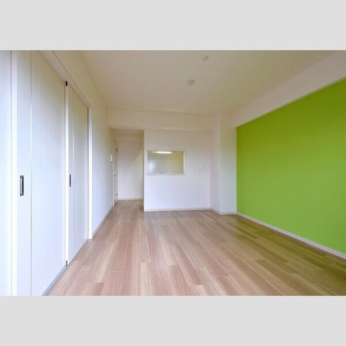 物件内観写真12　(居室)