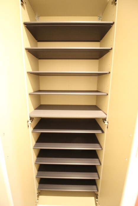 物件内観写真10　(靴箱)