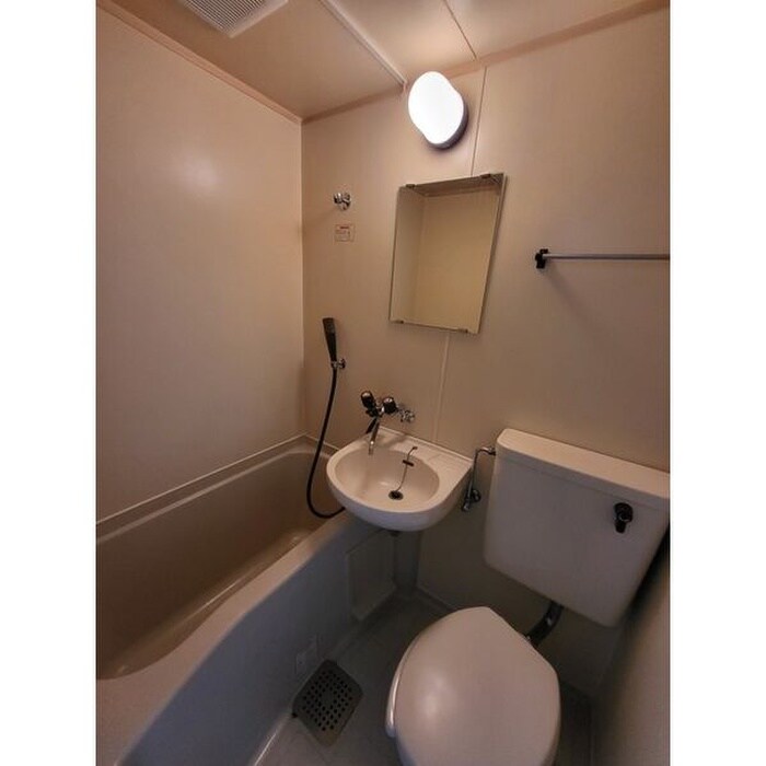 物件内観写真5　(バス／シャワールーム等)