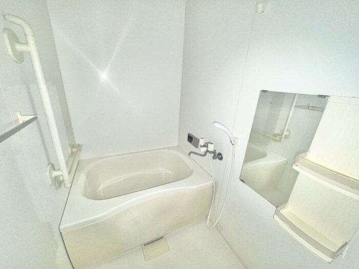 物件内観写真9　(バス／シャワールーム等)