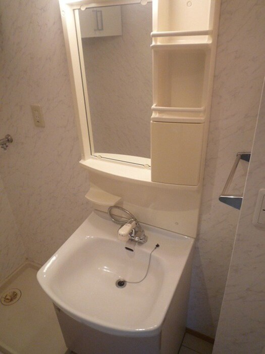 物件内観写真5　(洗面)