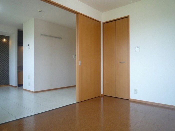 物件内観写真12　(内観写真)