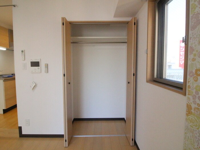 物件内観写真9　(収納)
