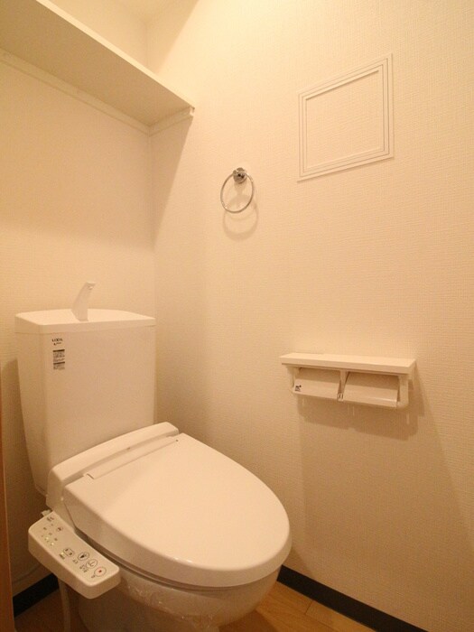 物件内観写真10　(トイレ)
