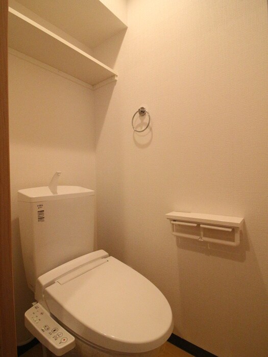 物件内観写真13　(トイレ)