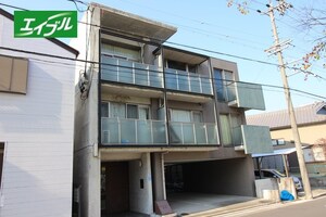 グランピア鶴里外観写真