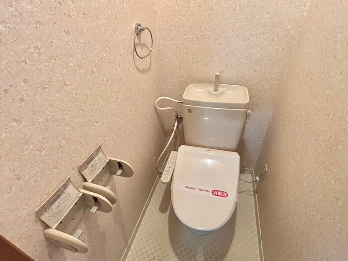 物件内観写真11　(トイレ)