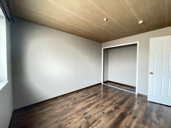 物件内観写真19　(居室)