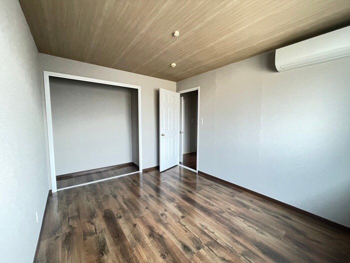 物件内観写真22　(居室)