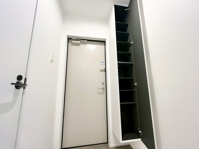 物件内観写真18　(靴箱)