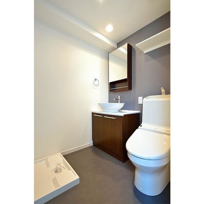 物件内観写真12　(トイレ)