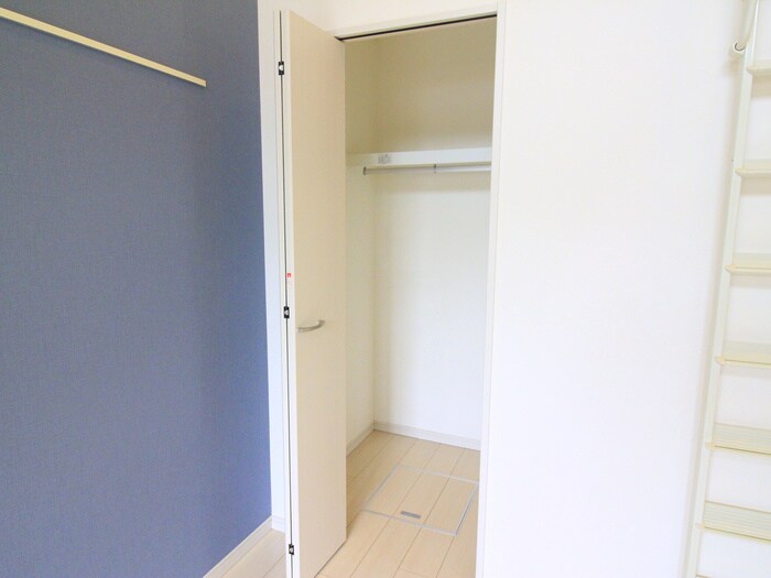 物件内観写真15　(収納)