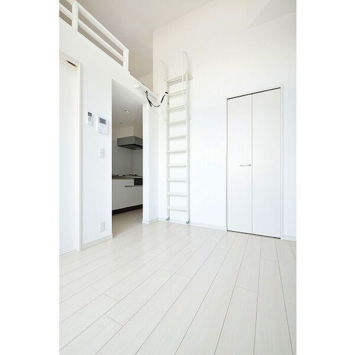 物件内観写真15　(居室)