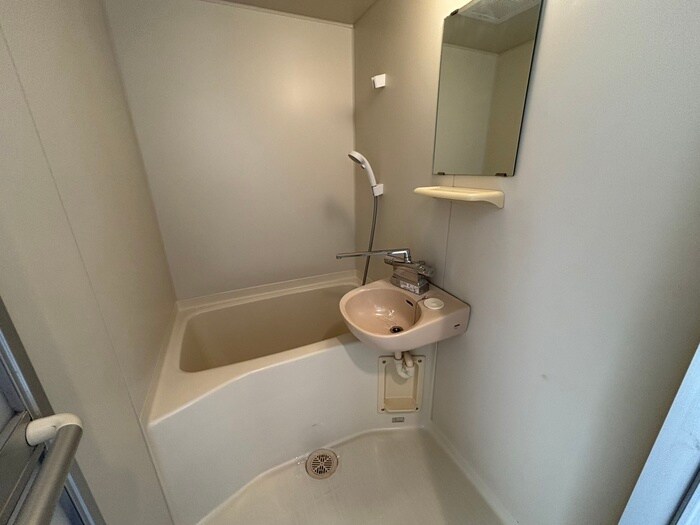 物件内観写真9　(バス／シャワールーム等)
